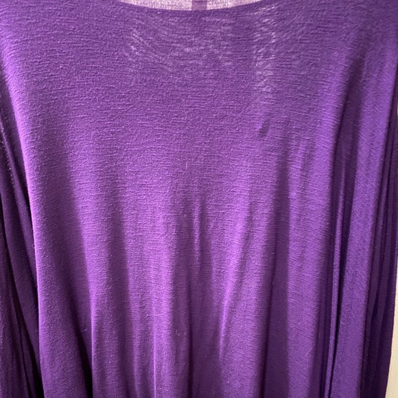 Long-sleeve cold shoulder top - Picture 2 of 6